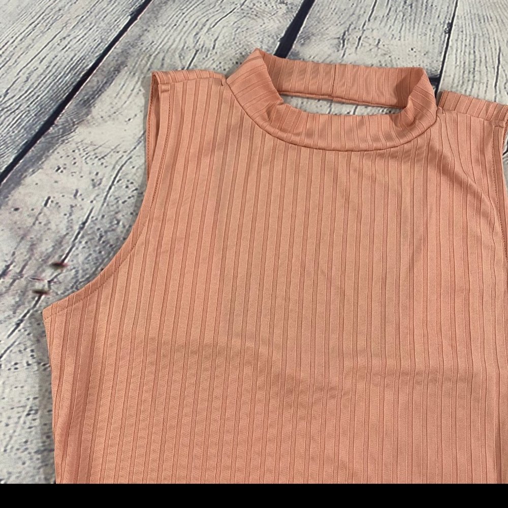 Guess Canya Ribbed  Pink Mock Neck Tank Top - Picture 3 of 7